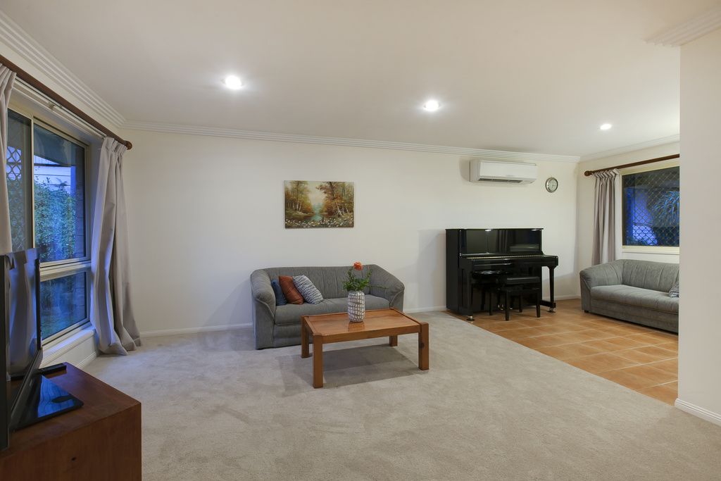 5 Spurs Place, SUMNER QLD 4074, Image 1