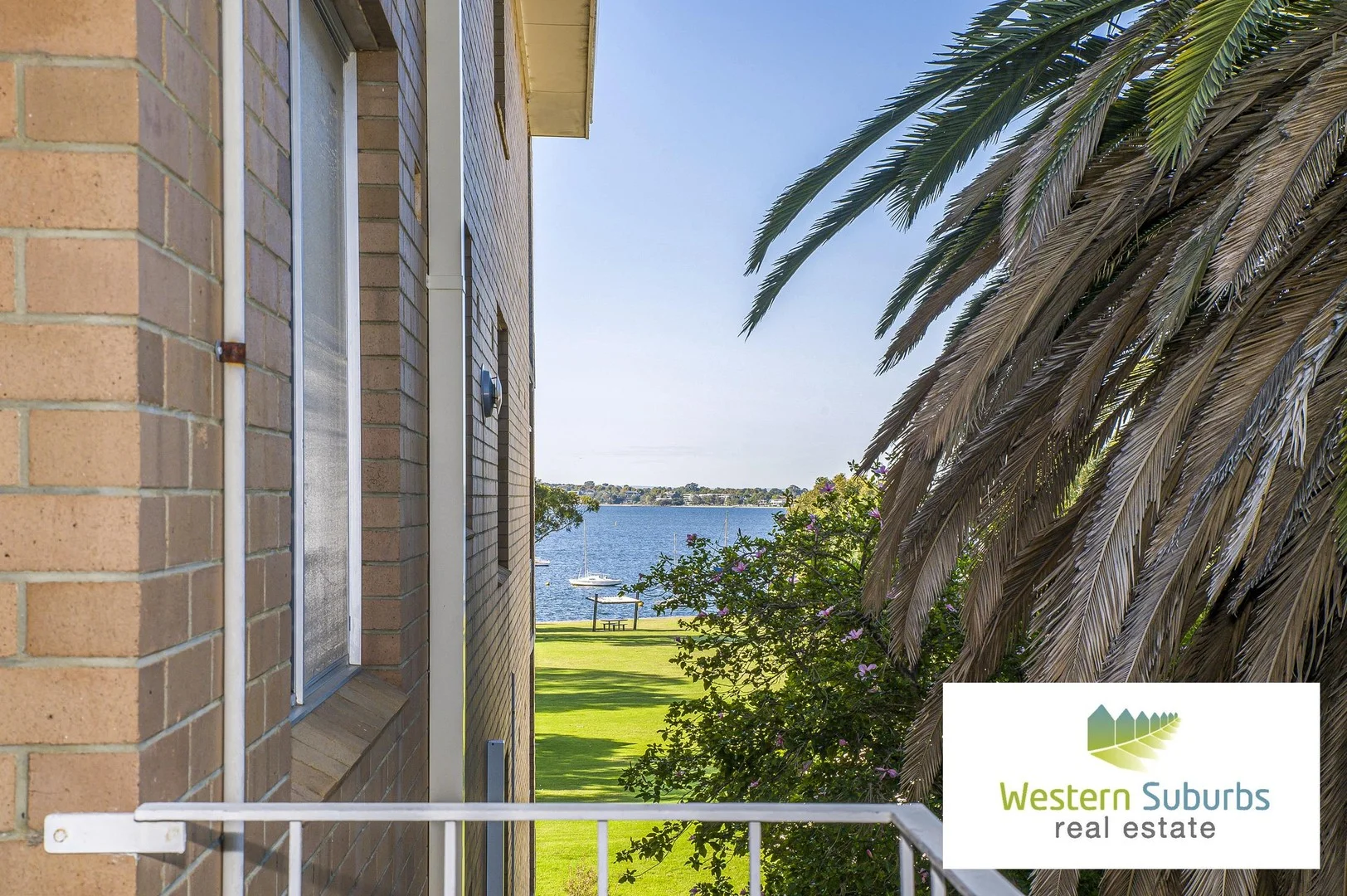 8/18 The Avenue, Crawley WA 6009