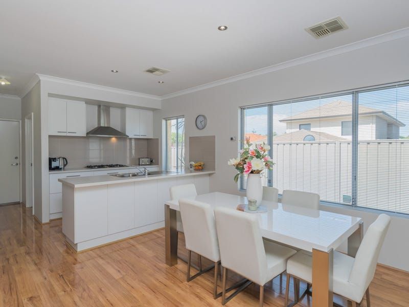 3 bedrooms House in 10B Davies Crescent KARDINYA WA, 6163