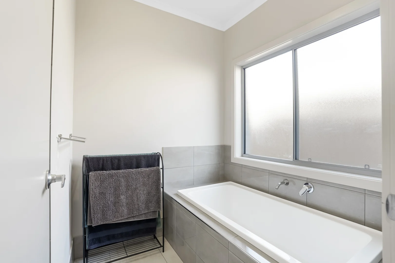 Additional image 13 of 4 Scarlet Avenue, Munno Para SA 5115