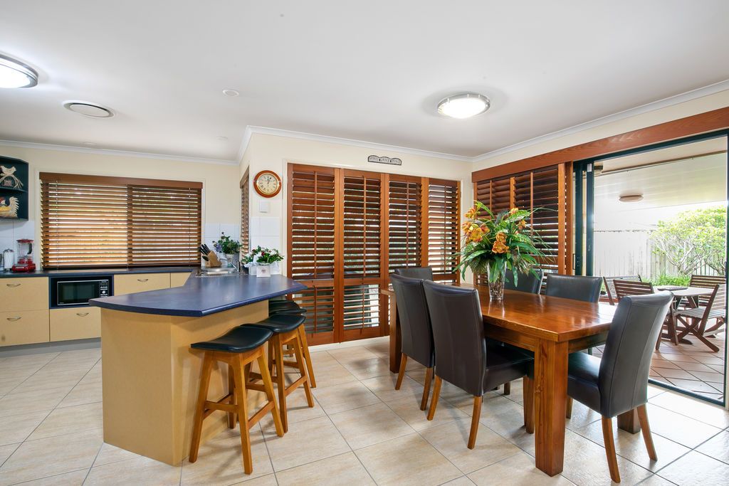 4 Walton Way, Wellington Point QLD 4160, Image 2