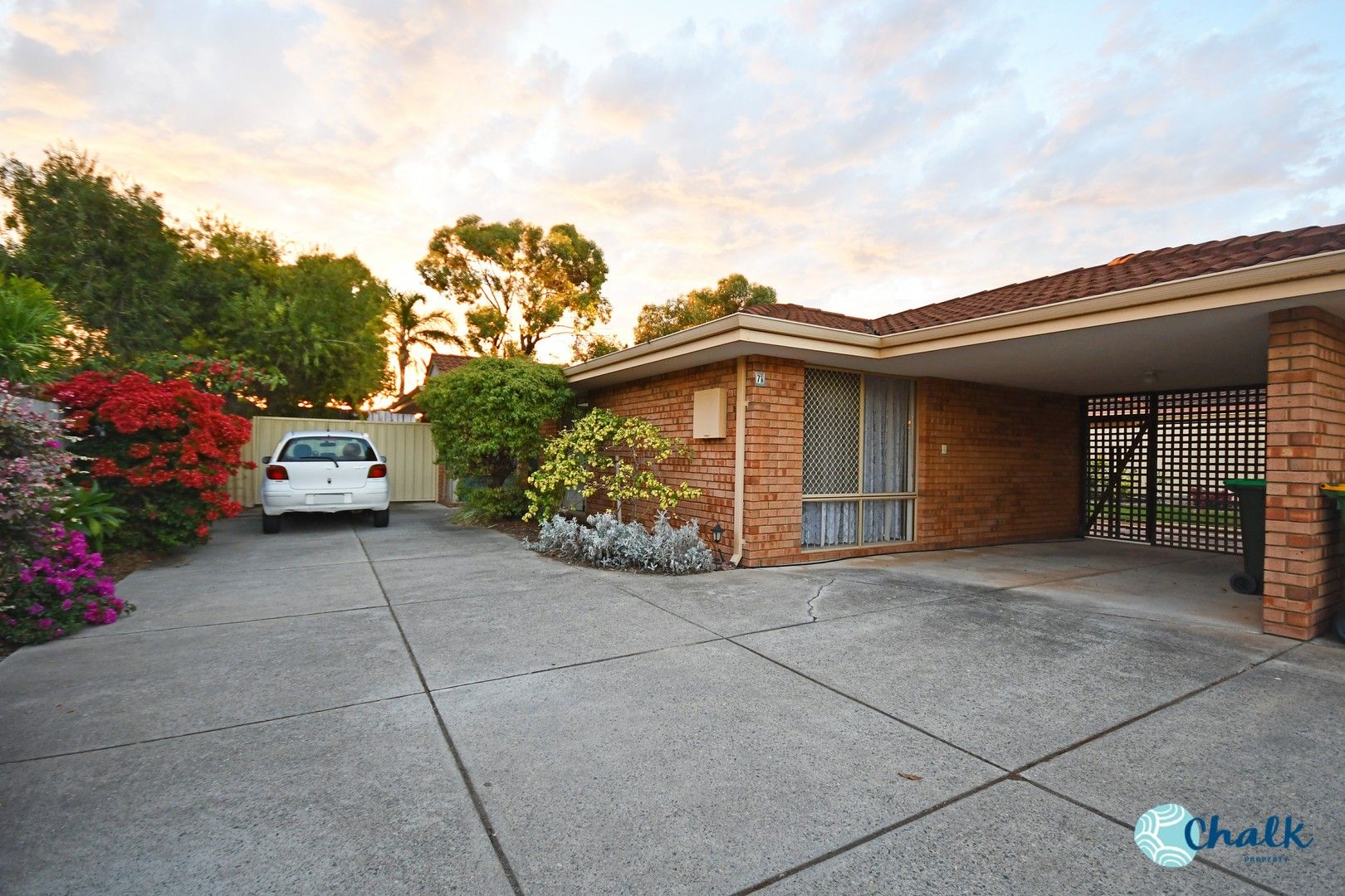 3 bedrooms Duplex in 7B Knowle Way WARNBRO WA, 6169