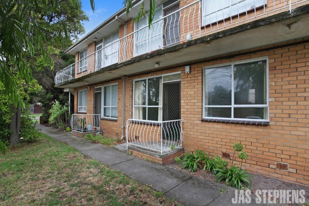 2/57 Kingsville Street, Kingsville VIC 3012, Image 2