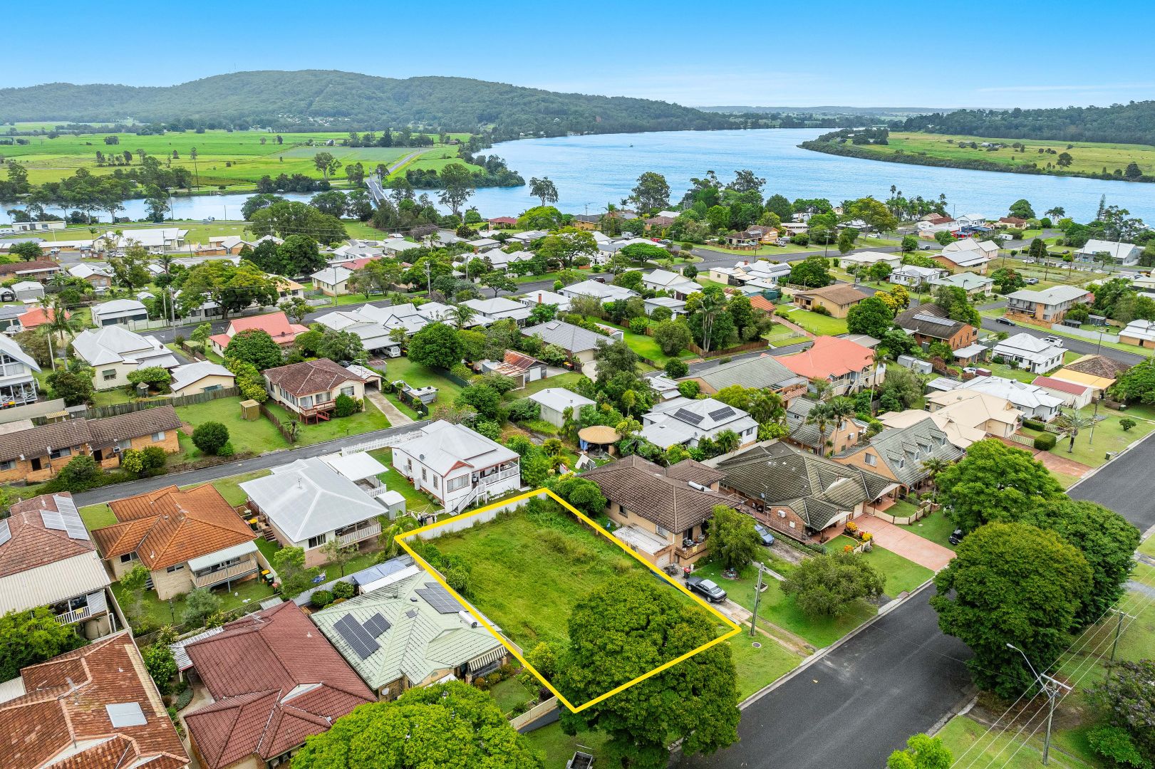 32 Taloumbi Street, Maclean NSW 2463, Image 2