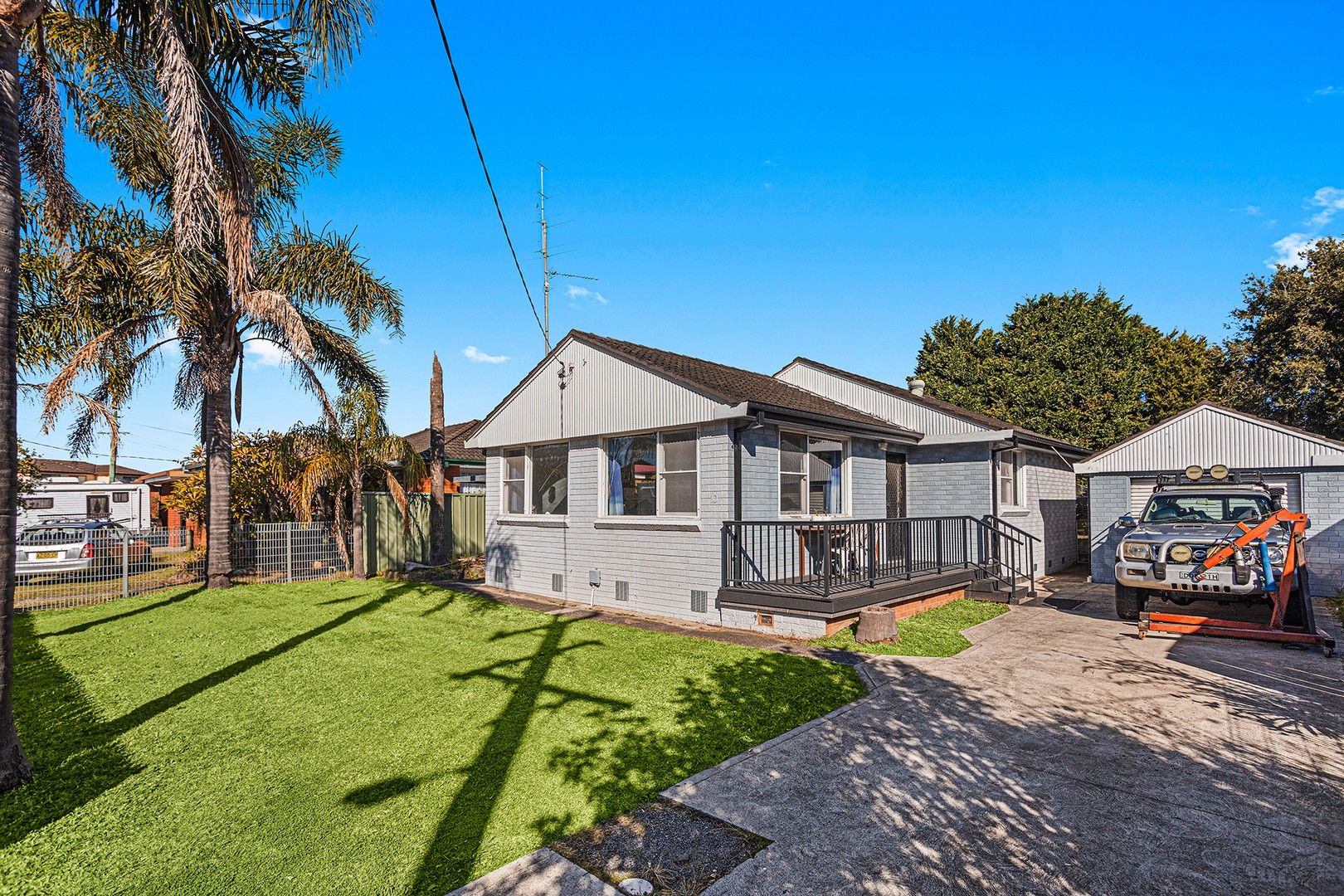 10 Brownsville Avenue, Brownsville NSW 2530, Image 0