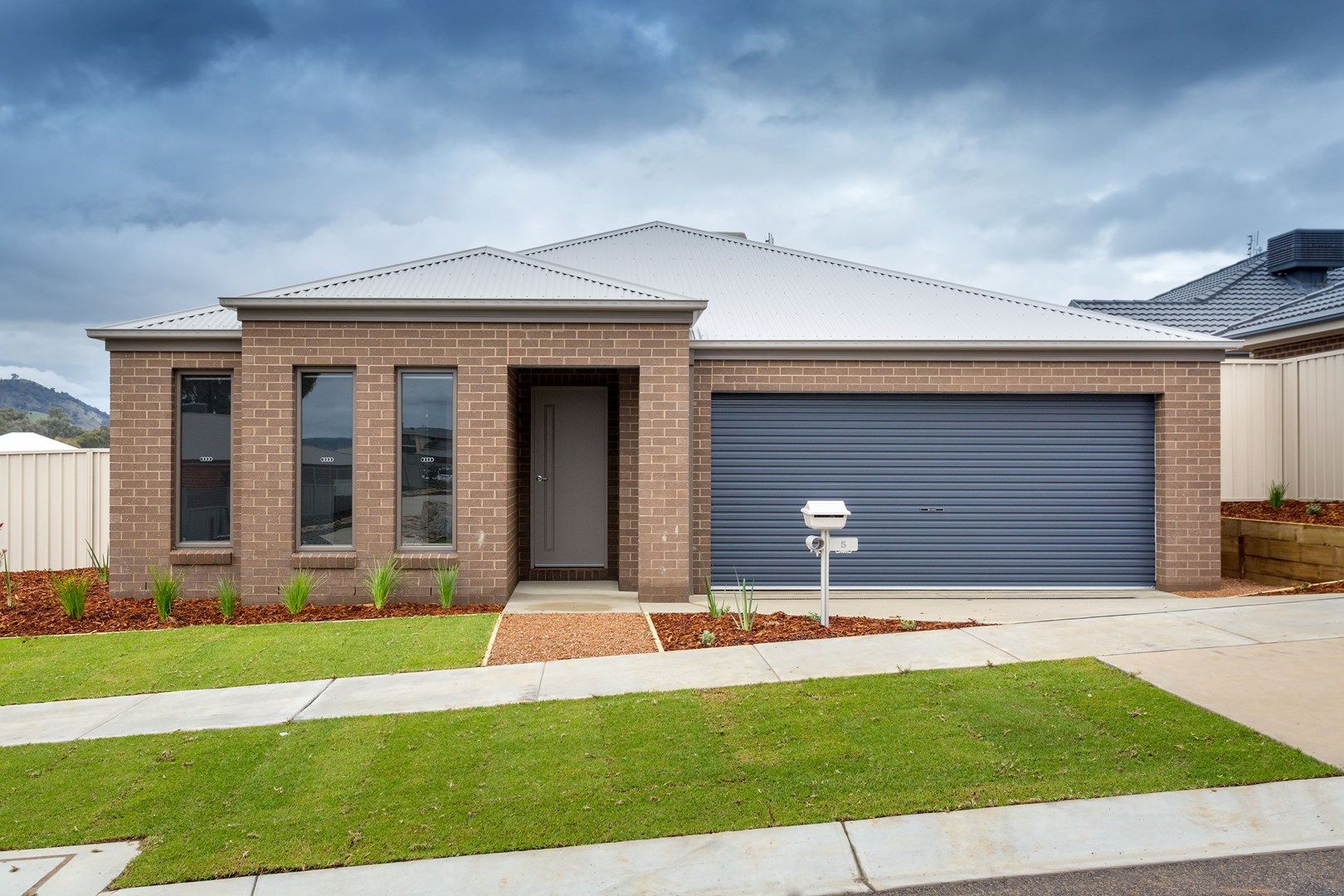 4 bedrooms House in 5 Partridge Way WODONGA VIC, 3690