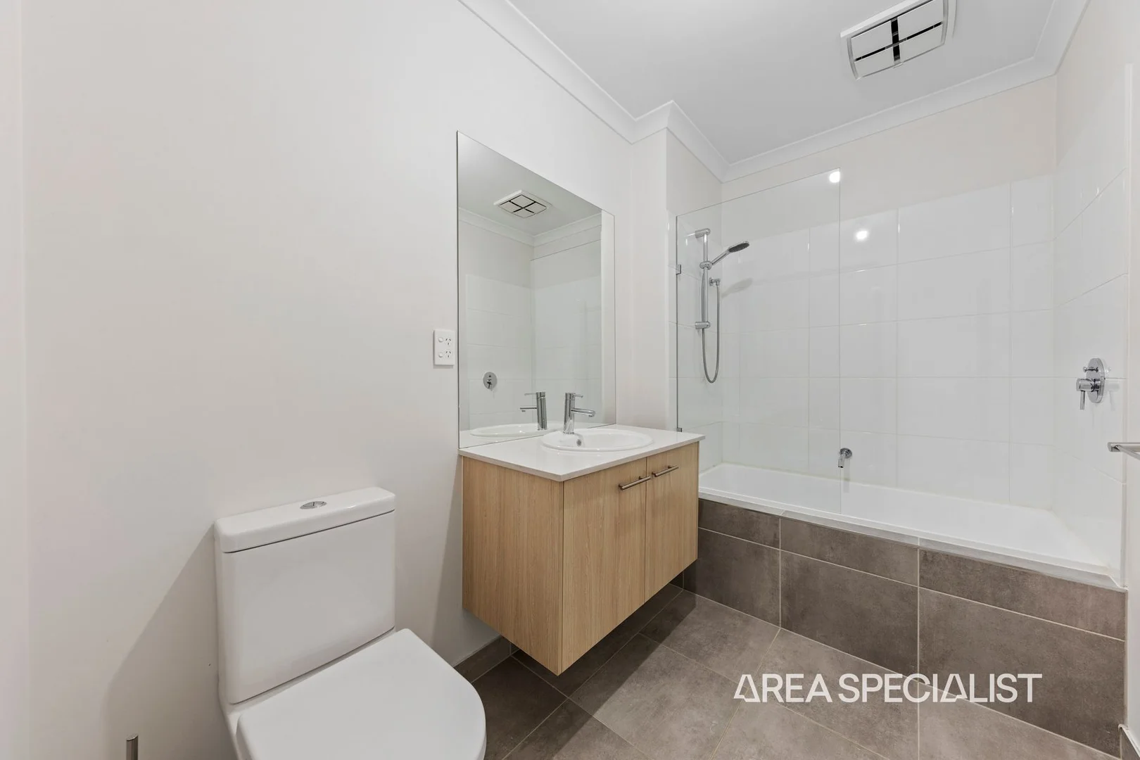 Additional image 9 of 34 Rubus Way, Pakenham VIC 3810