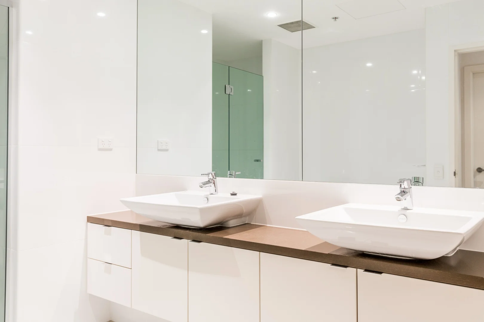 Additional image 8 of 705/61-69 Brougham Pl, North Adelaide SA 5006