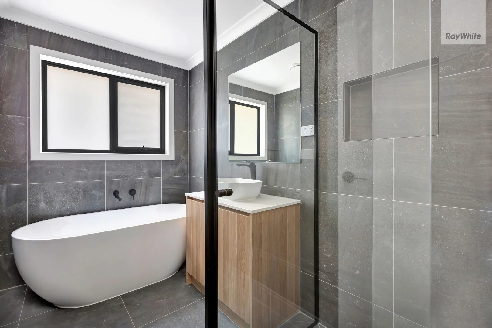 Additional image 9 of 22 Pine Cone Walk, Fraser Rise VIC 3336