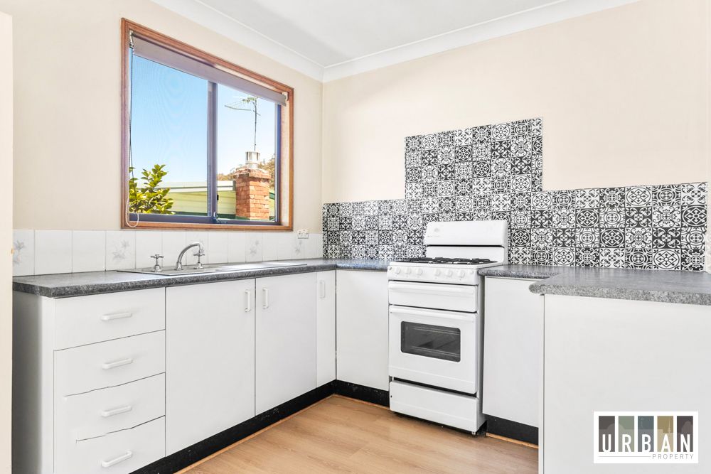 268 Foxlow Street, Captains Flat NSW 2623, Image 2