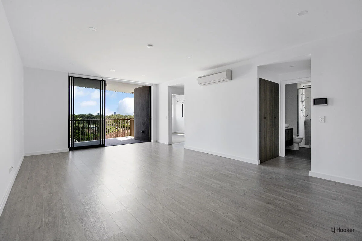 Additional image 4 of 304/135 Eugaree Street, Southport QLD 4215