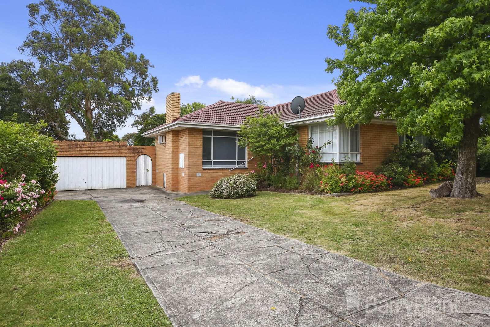 35 Belmont Road West, Croydon South VIC 3136, Image 0