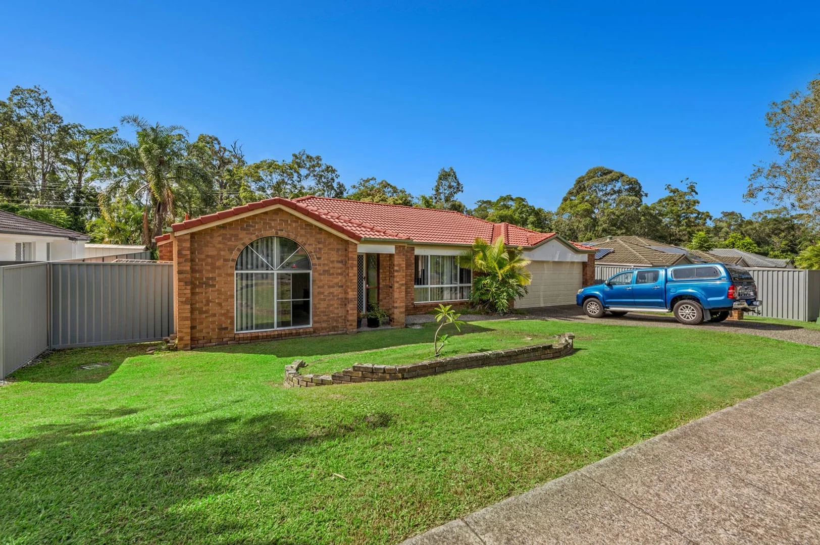22 Davis Cup Court, Oxenford QLD 4210