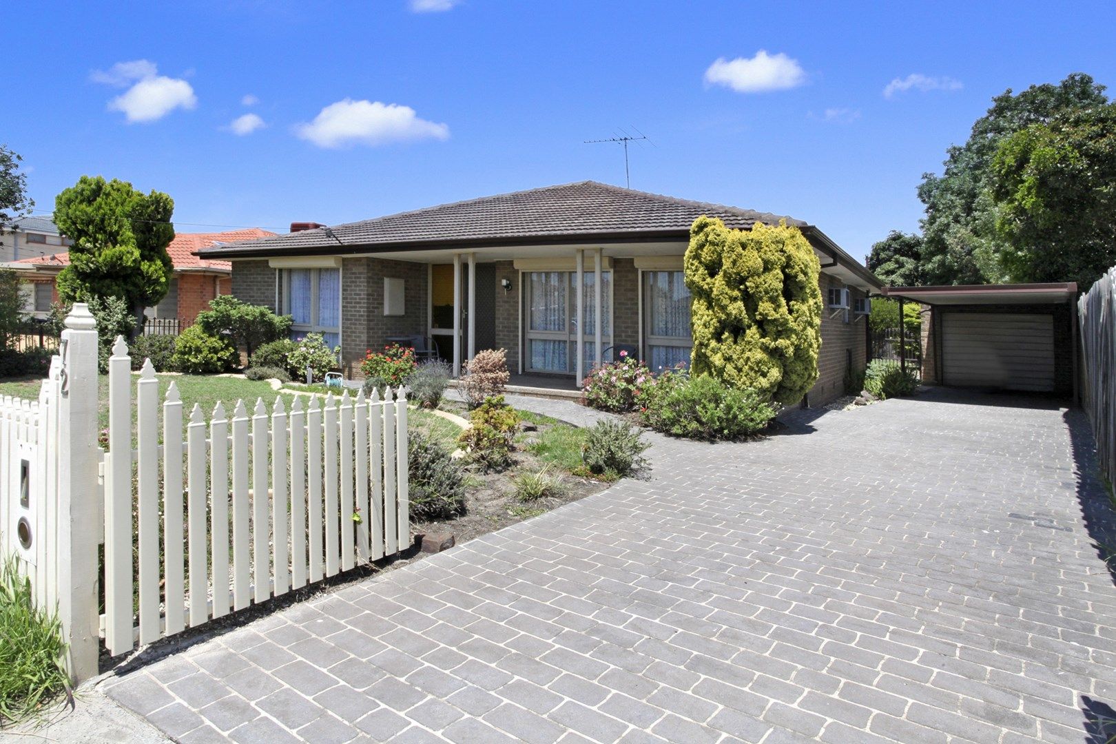 72 South Circular Road, Gladstone Park VIC 3043, Image 0