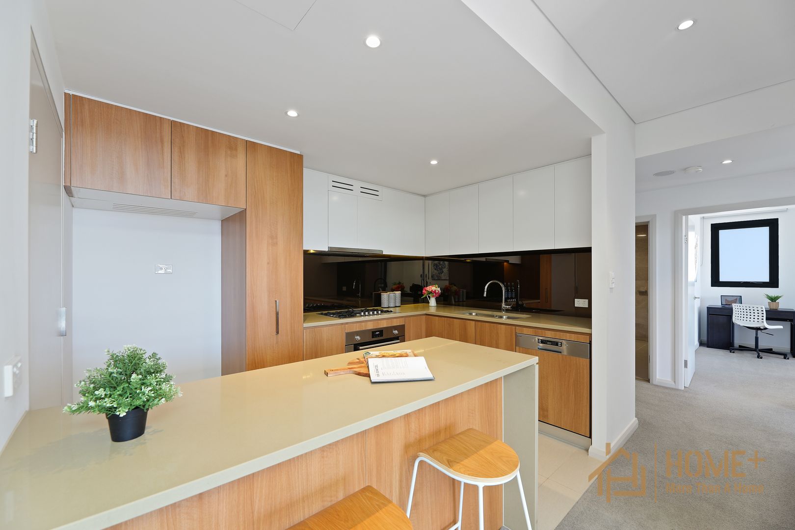 812/55 Hill Road, Wentworth Point NSW 2127, Image 2