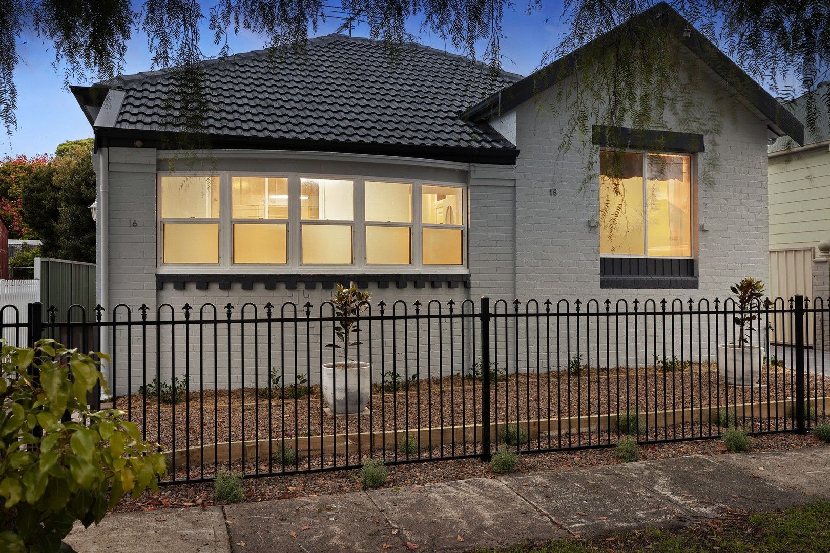 16 Smith Street, Mayfield East NSW 2304, Image 0