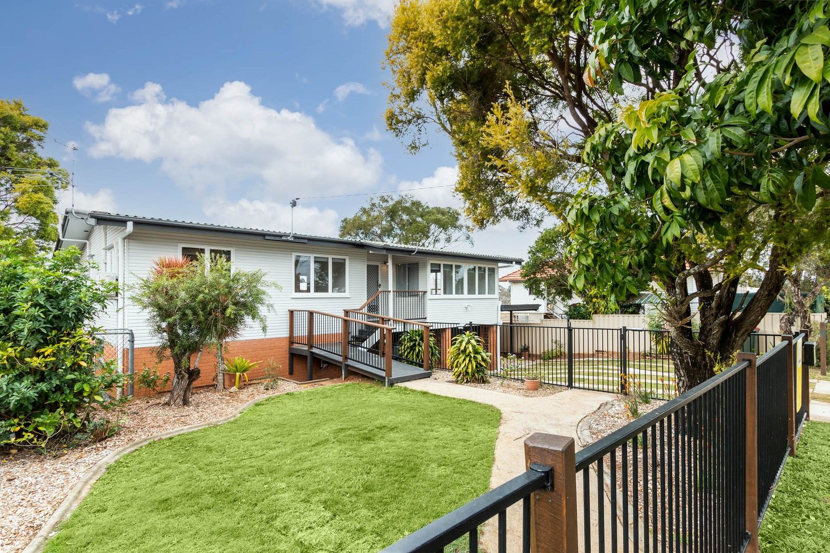 3 bedrooms House in 47 Gwynne Street WYNNUM WEST QLD, 4178