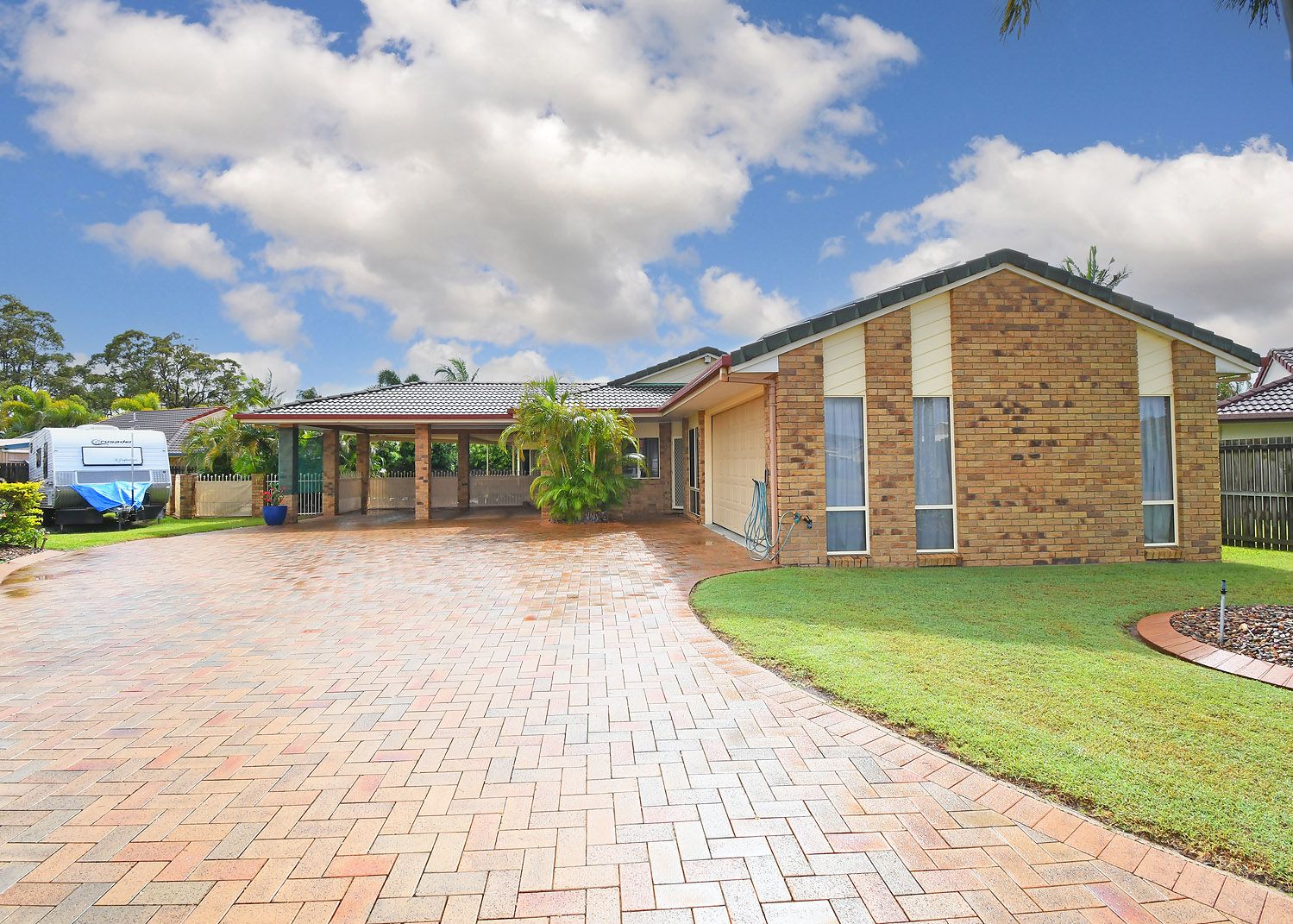 12 Adair Court, Kawungan QLD 4655, Image 2