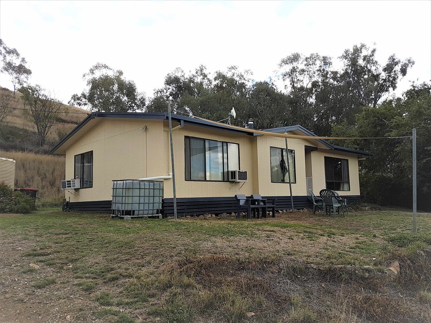 46 BAGENMAR RD, TINTINHULL, Tamworth NSW 2340, Image 0