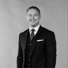 Mikkel Hansen, Sales representative