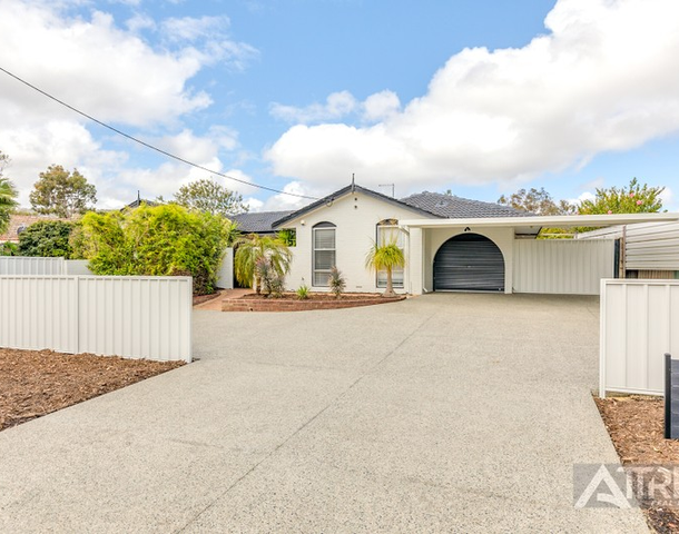 17 Mountain Views, Kelmscott WA 6111