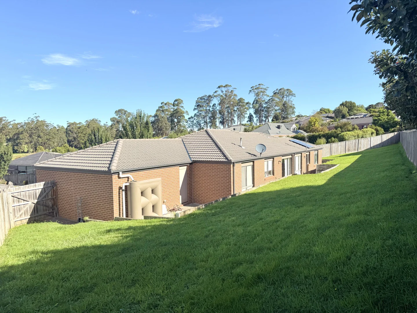 Additional image 16 of 4 Luke Court, Drouin VIC 3818