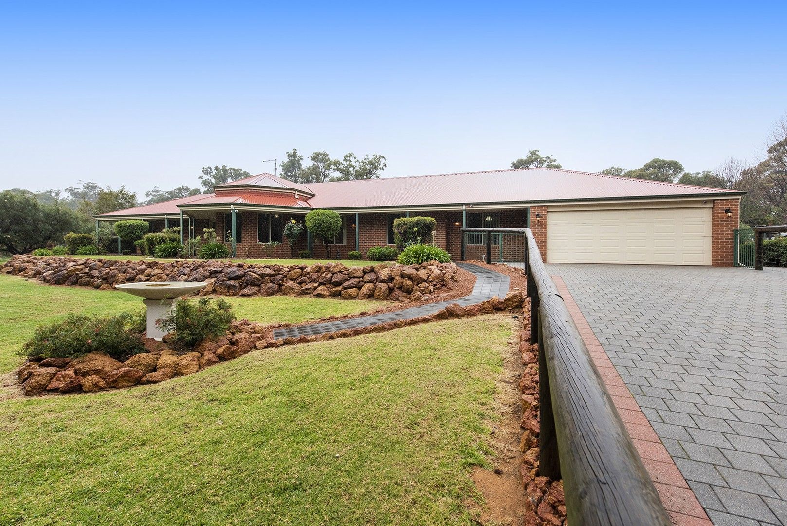 19 Chestnut Road, Jarrahdale WA 6124, Image 0