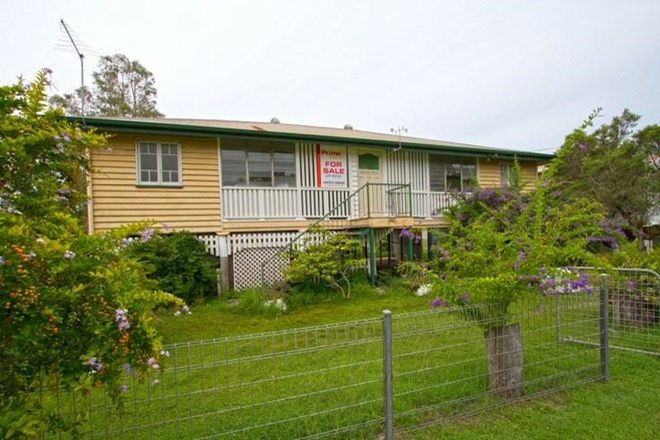 Picture of 227 Lakes Creek Road, NORTH ROCKHAMPTON QLD 4701