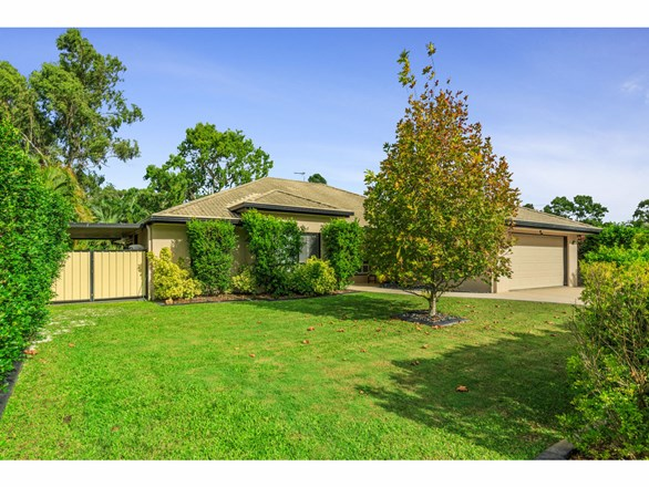 37 Harris Crescent, Norman Gardens QLD 4701