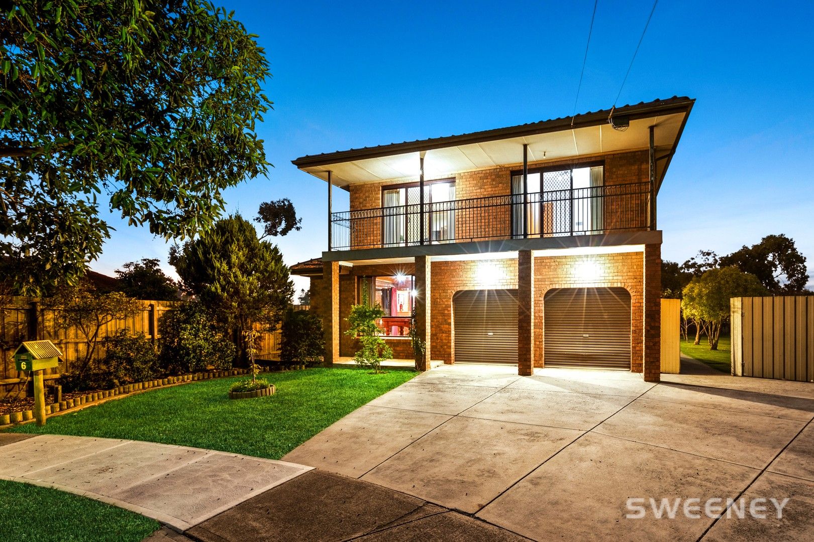 4 bedrooms House in 6 Investigator Grove ALTONA MEADOWS VIC, 3028