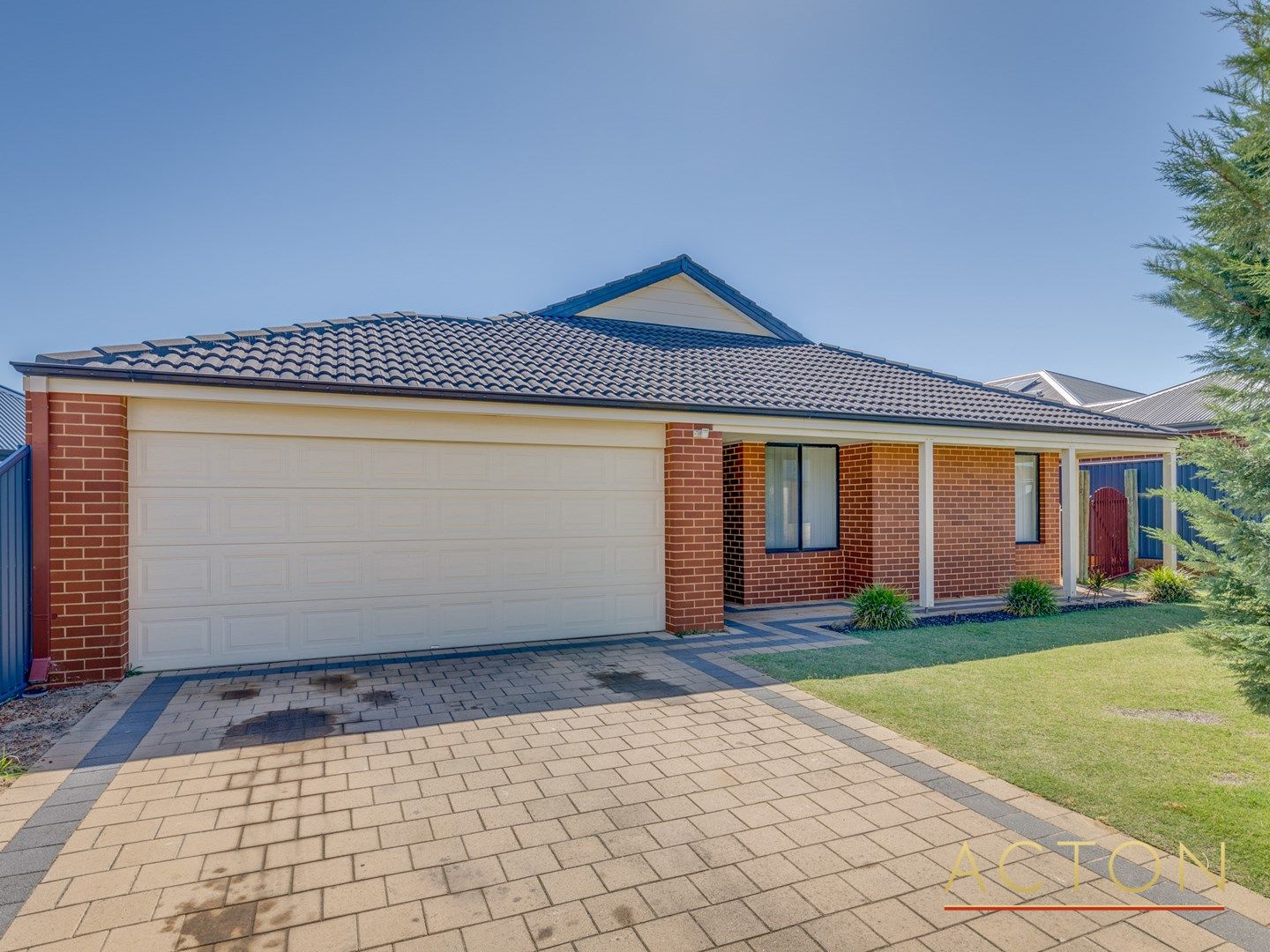 42 Honeydew Bend, Byford WA 6122