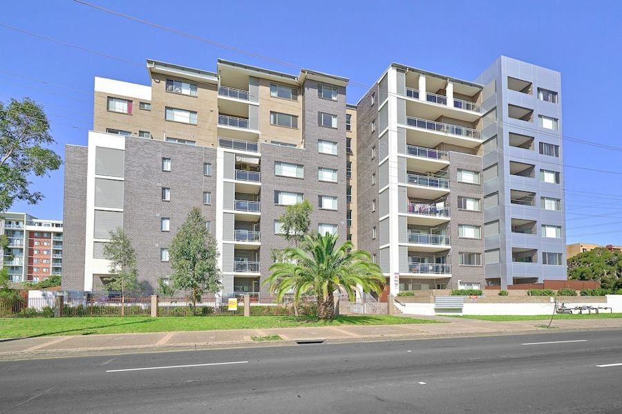 2 bedrooms Apartment / Unit / Flat in 11/93-95 Campbell Street LIVERPOOL NSW, 2170