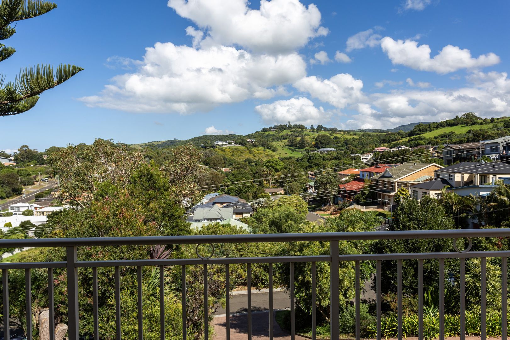 37 Farmer Street, Kiama NSW 2533, Image 2