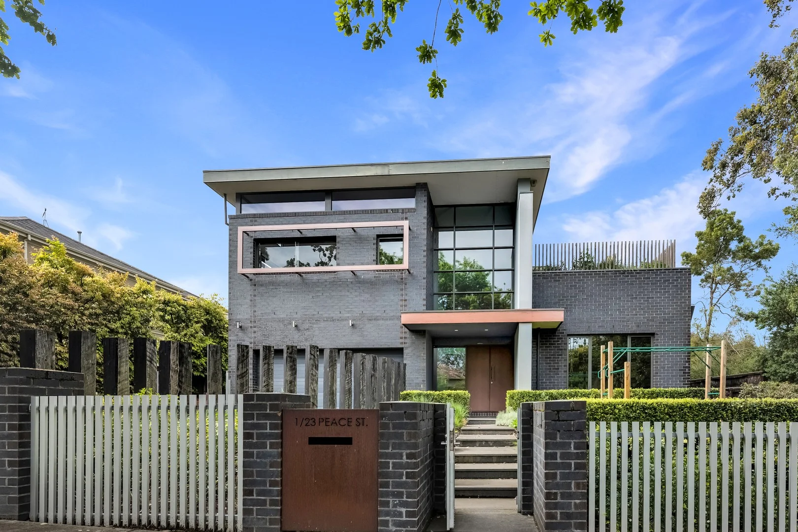 1/23 Peace Street, Glen Iris VIC 3146