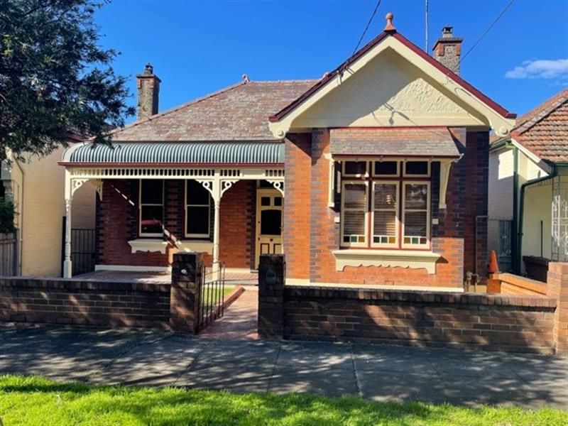 3 bedrooms House in 40 Park  Road MARRICKVILLE NSW, 2204