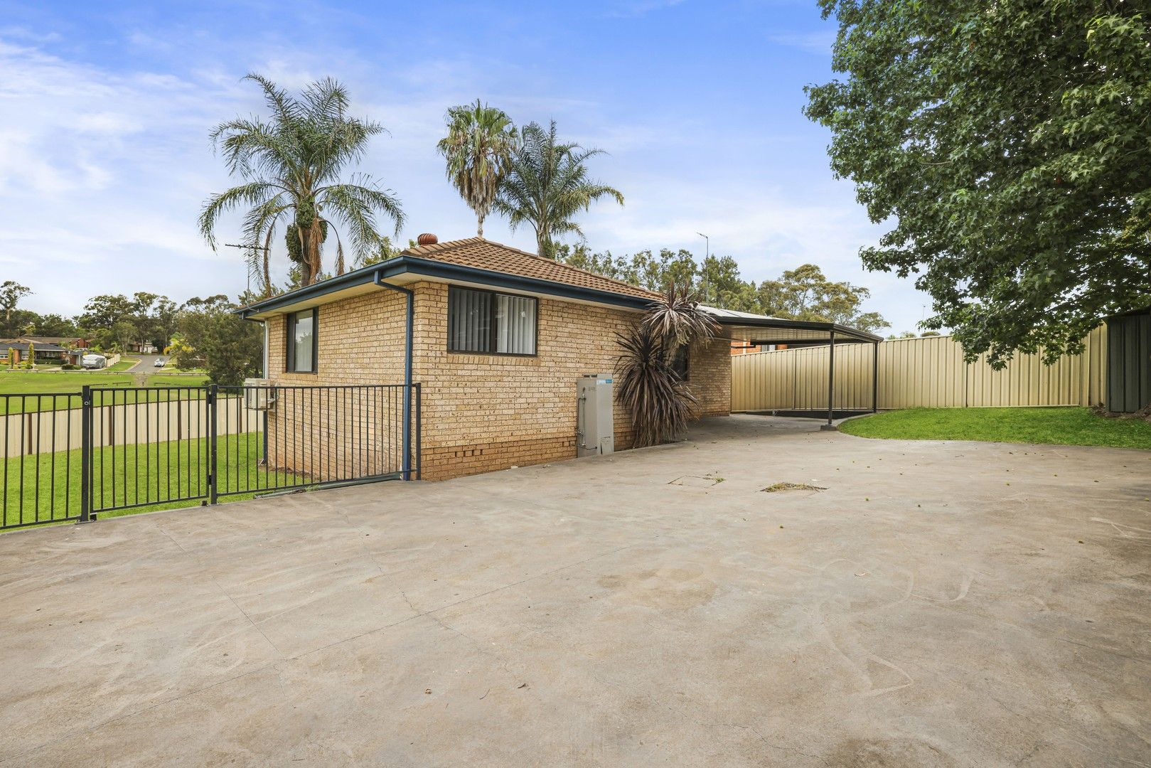 27 Woodcourt Street, Ambarvale NSW 2560 House For Rent Domain