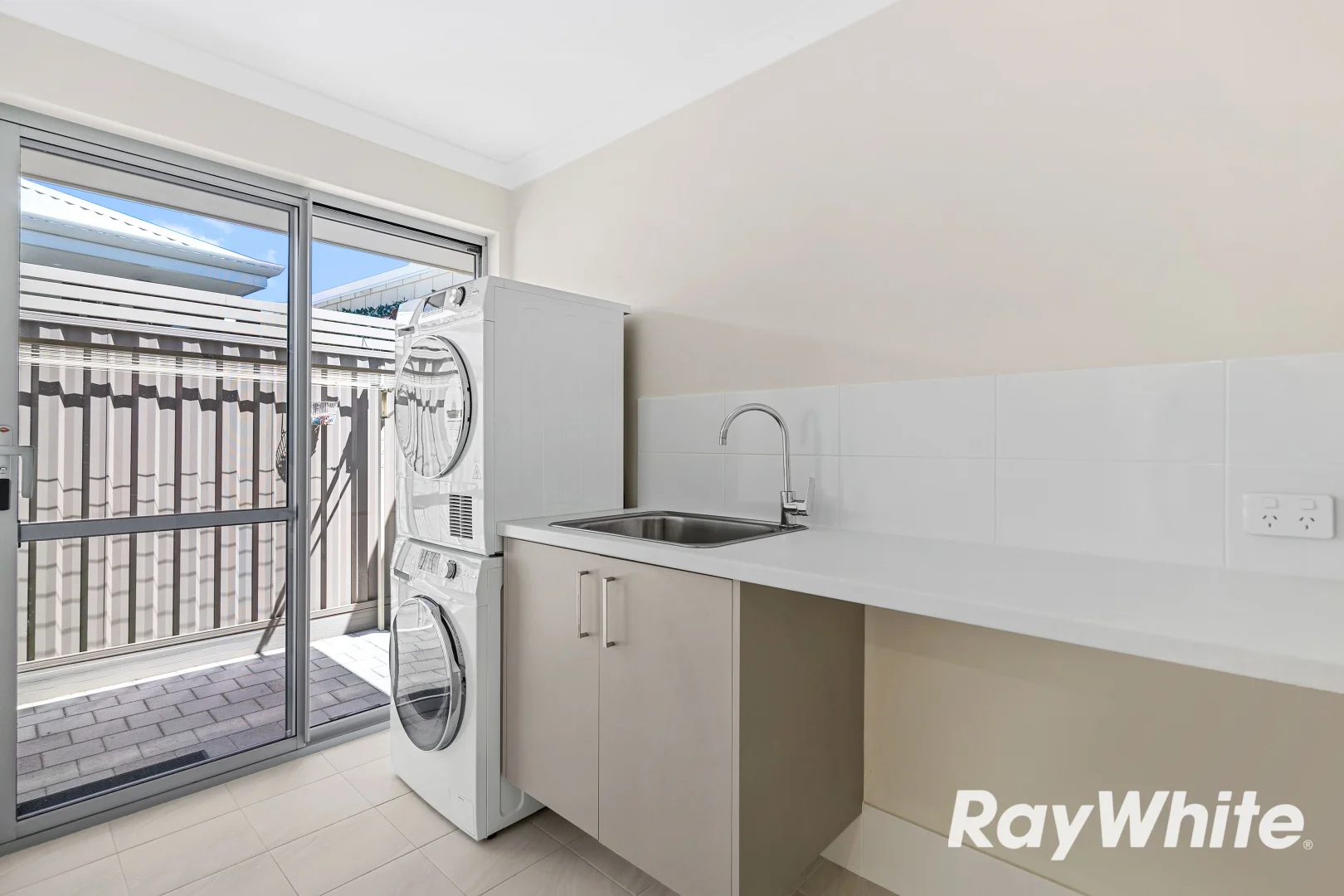 Additional image 14 of 20 Navigator Loop, Erskine WA 6210