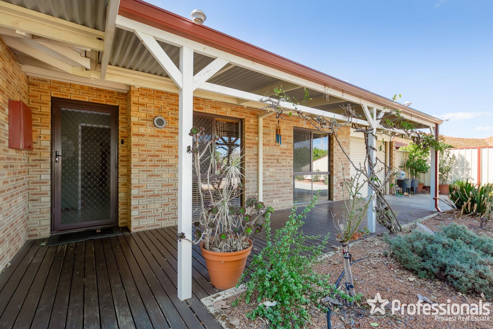 6a Cavella Court, Willetton WA 6155, Image 2