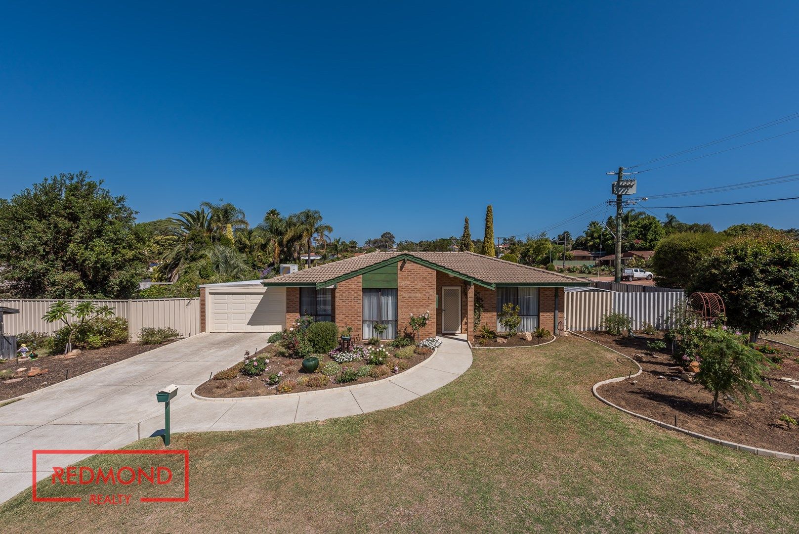 2 Marion Court, Beldon WA 6027, Image 0