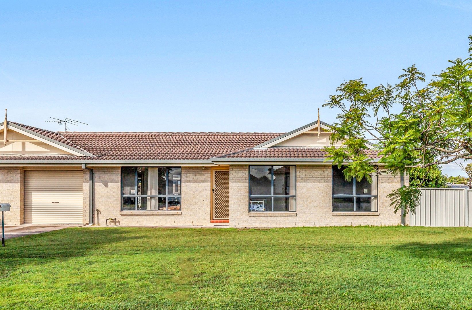 2/1 Melton Avenue, Cessnock NSW 2325, Image 0