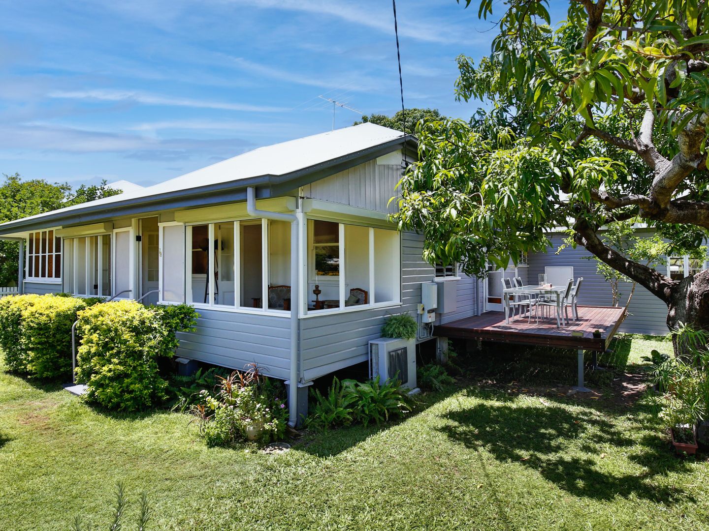 78 Livingstone Street, West End QLD 4810, Image 1