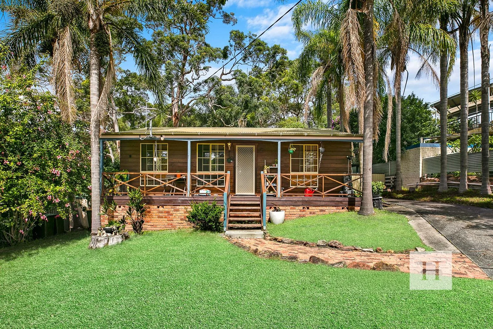 21 Fortune Crescent, Lake Munmorah NSW 2259