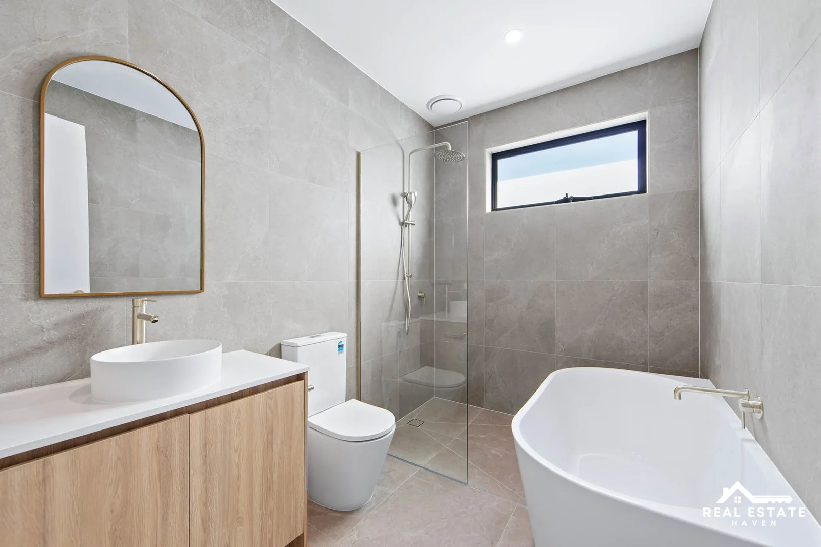 Additional image 6 of 2/16 Romsey Avenue, Sunshine North VIC 3020