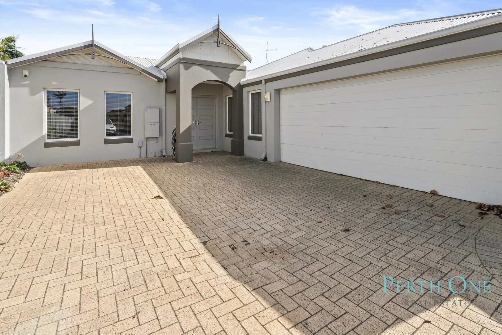 Primary image of 36B Gerard Street East, Cannington WA 6107