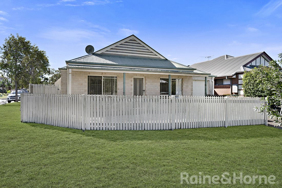3 bedrooms House in 1 Pandorea Circuit NORTH LAKES QLD, 4509