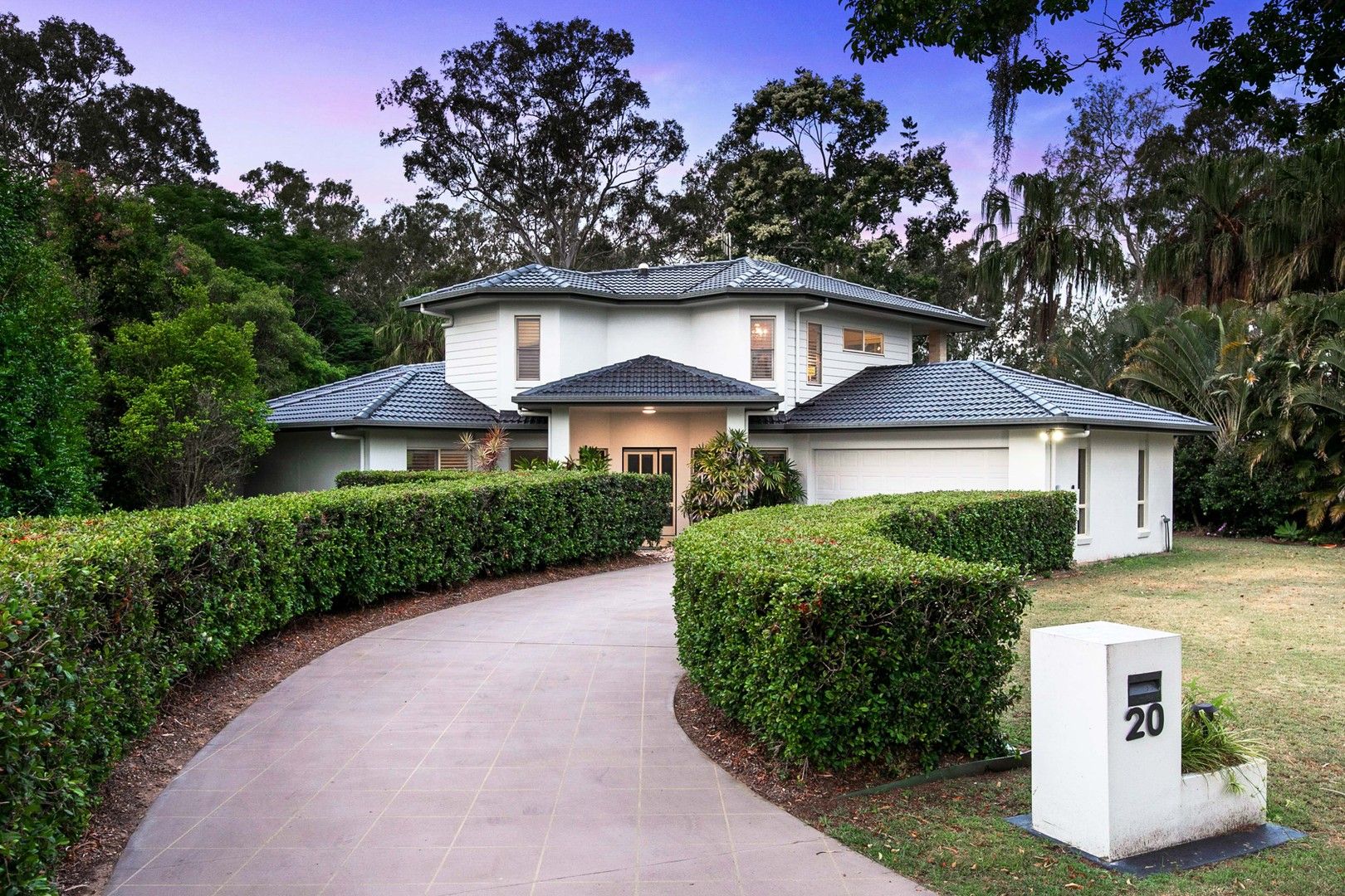 5 bedrooms House in 20-24 Cissus Court DUNDOWRAN BEACH QLD, 4655