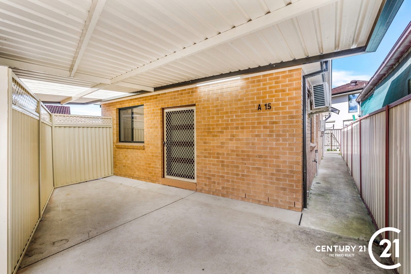 3 bedrooms House in 15A Ironside Street ST JOHNS PARK NSW, 2176