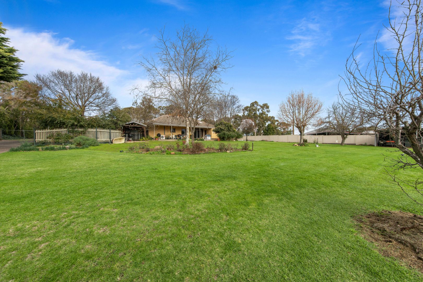 997 Black Top Road, One Tree Hill SA 5114 Domain