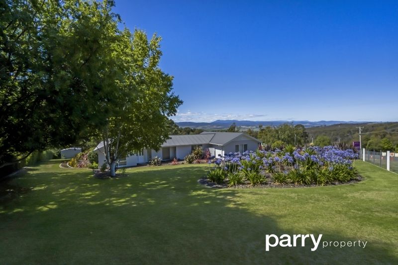 9 Pleasant Hills Drive, Grindelwald TAS 7277, Image 0