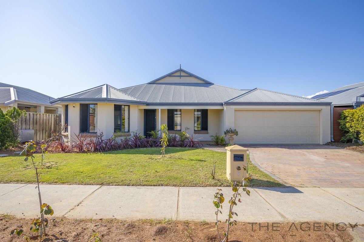 4 bedrooms House in 7 Branxholme Terrace ELLENBROOK WA, 6069